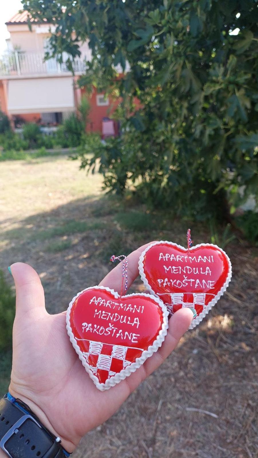 Mendula Apartment Pakostane Luaran gambar