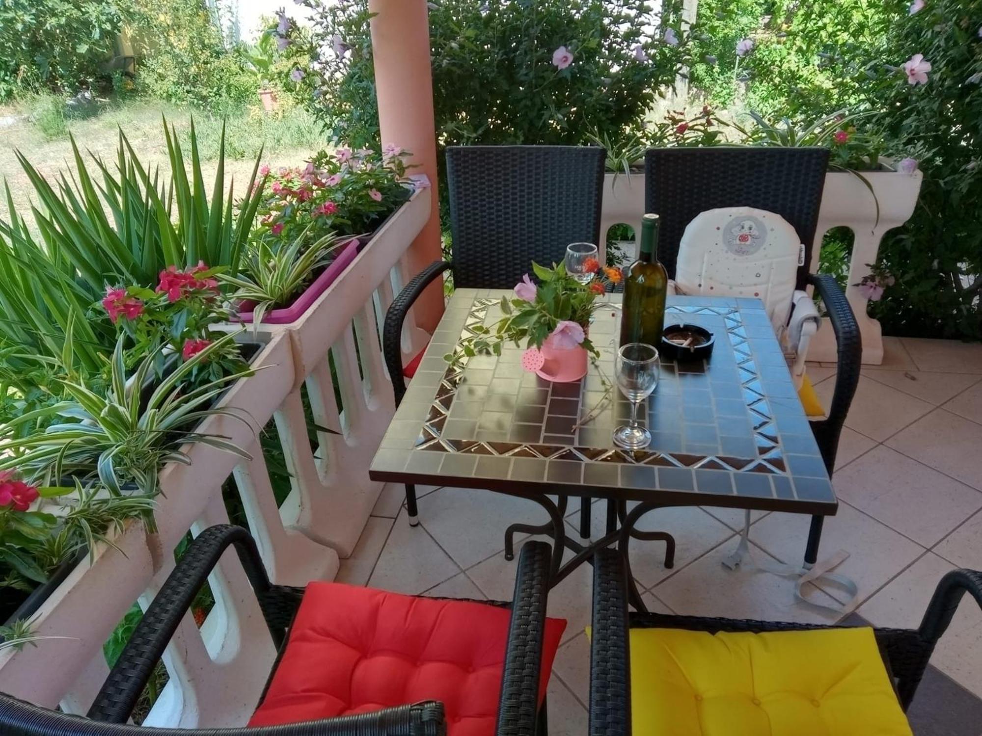 Mendula Apartment Pakostane Luaran gambar