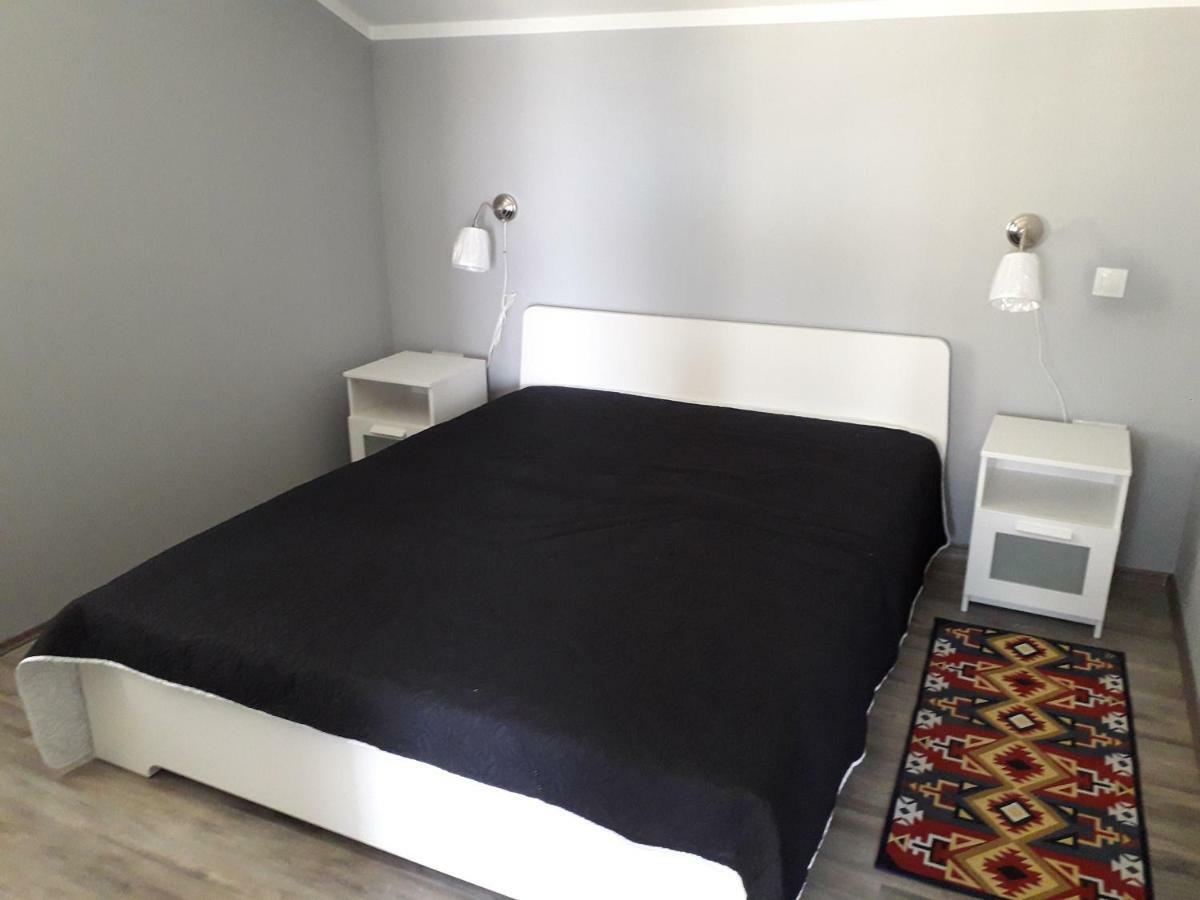 Mendula Apartment Pakostane Luaran gambar